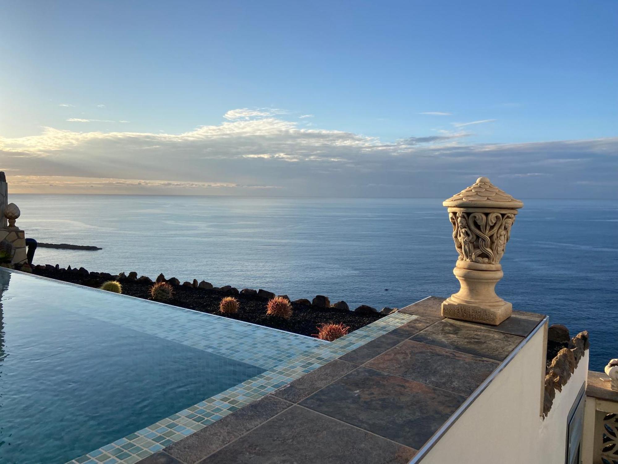 Villa Oasis La Paz - Pelinor Studio - Adults Only Puerto de la Cruz  Exterior photo
